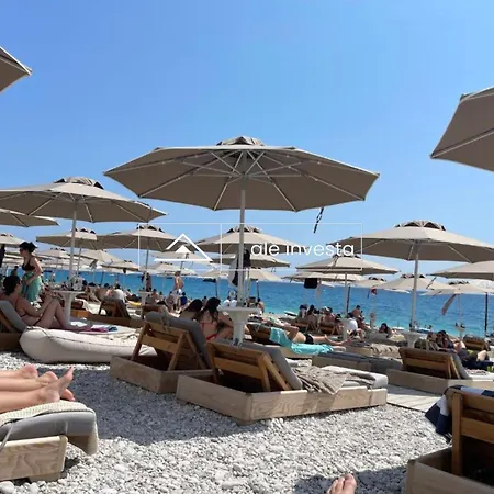 Coast 60 A Palasë