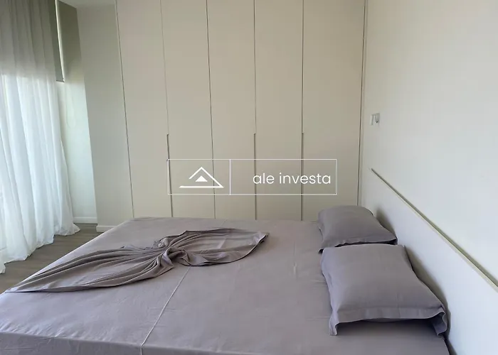 Coast 60 A * Palasë